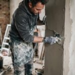 Sztuka wykańczania narożników w pracach tynkarskich i gładziowych